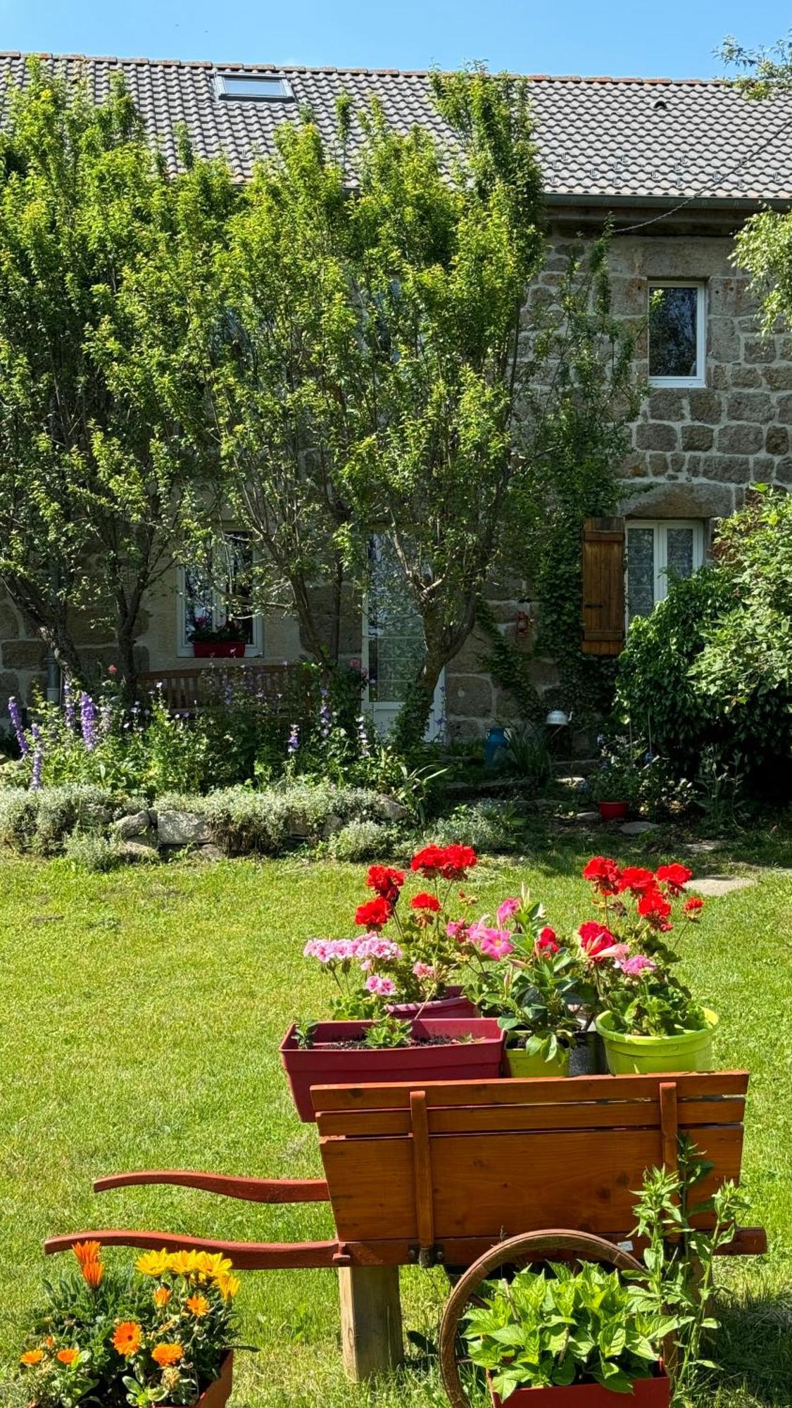 Le Mazel Villa Saint-Agrève Exterior foto